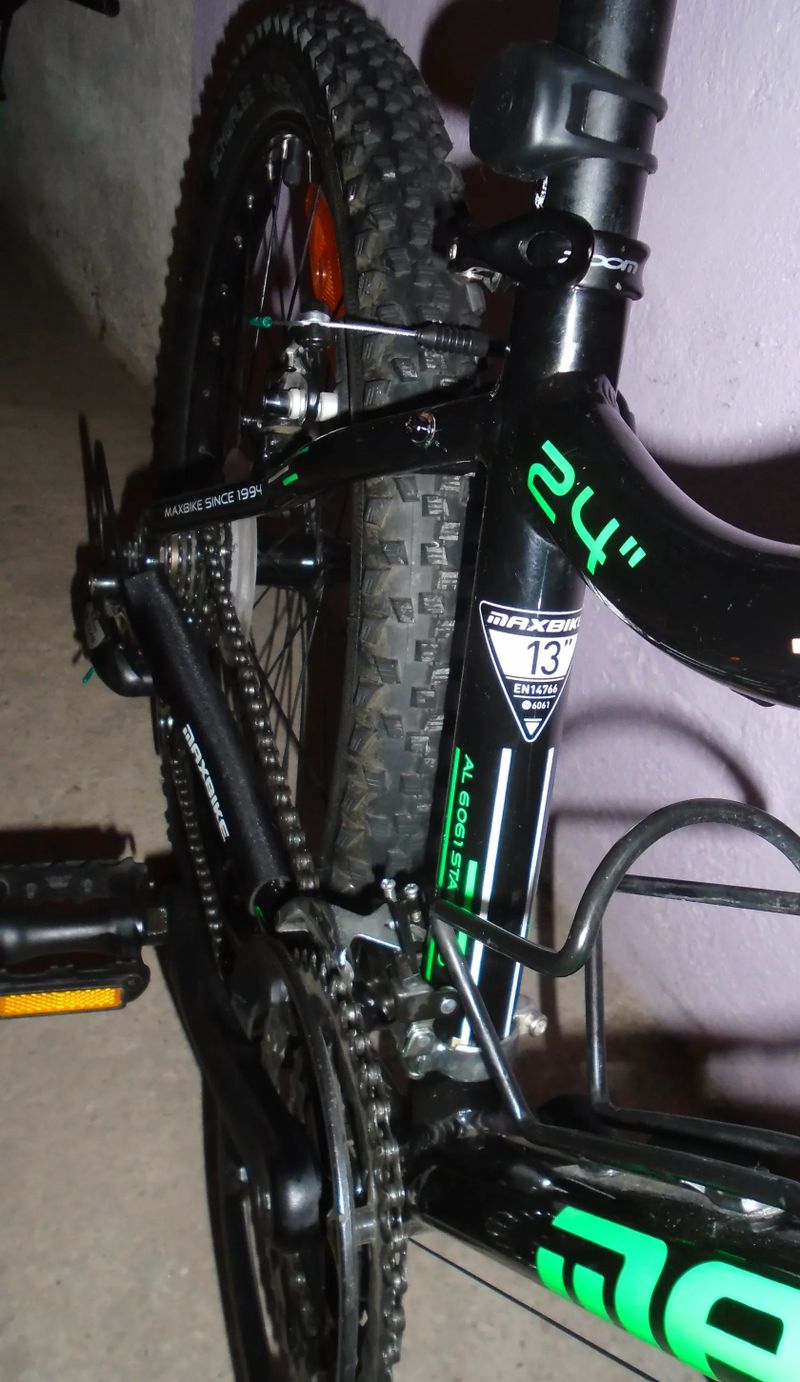 Prodám dětské MTB kolo 24“: MAXBIKE M304.