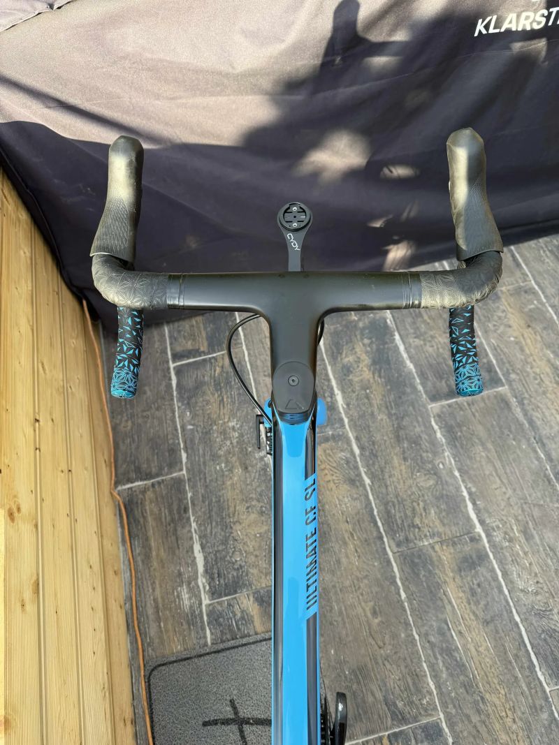Canyon Ultimate CF SL 8 (Ultegra), vel. M (178-184cm)