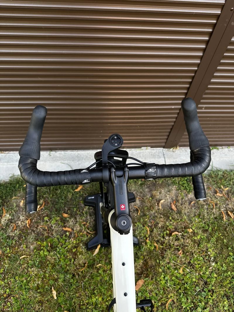 Trek Domane AL4 vel. 61