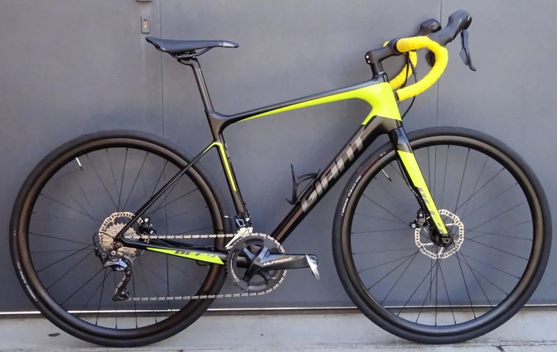 Giant Defy Advanced 1 HRD, vel. M