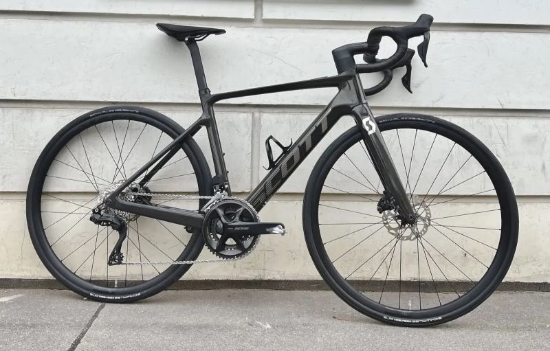 Scott Addict RC eRIDE 20 (vel. L / 56cm)