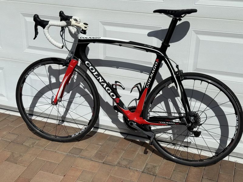 Colnago CLX