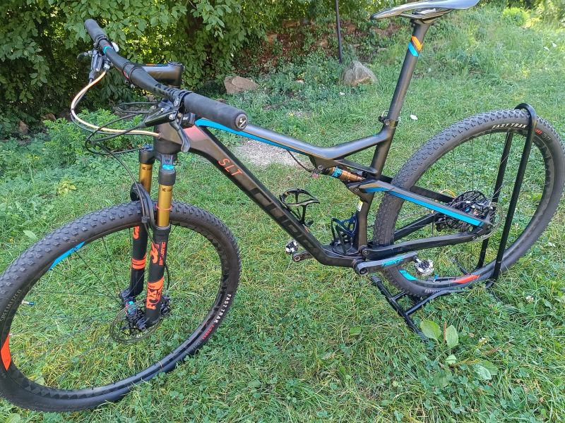 CUBE AMS 100 C:68 SLT 29