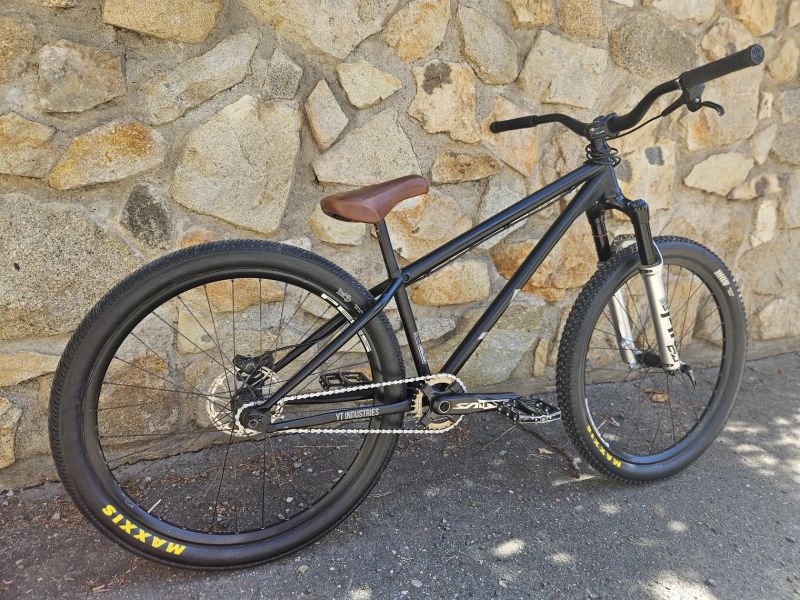 YT Industries DIRTLOVE, vel. L