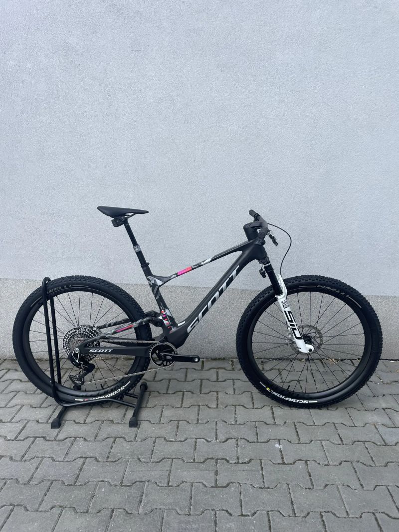 SCOTT Spark RC World Cup Evo - velikost L