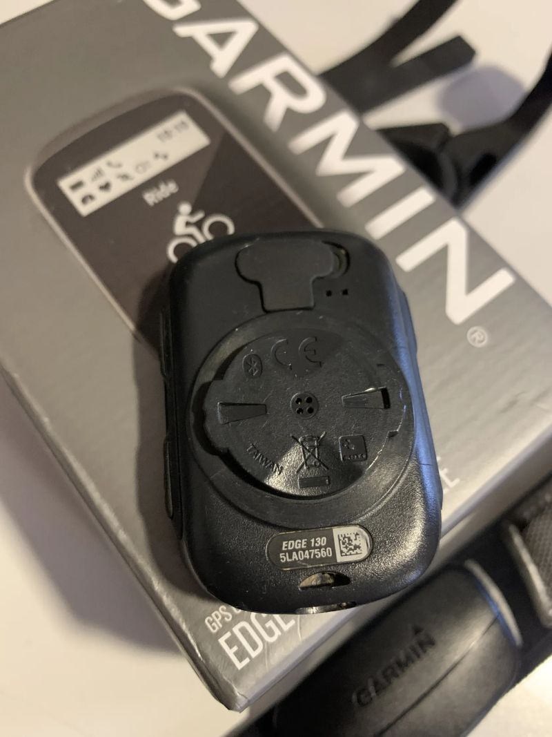 Garmin Edge 130 + hrudní pás (HR Bundle)