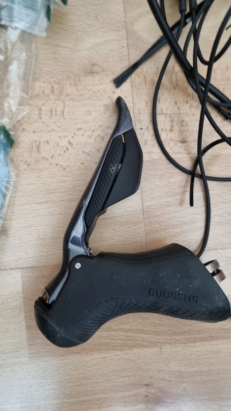 Ultegra 8000 di2 11x2 disk