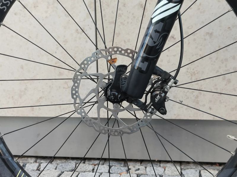 Cube Stereo 140 HPA Race 27,5" vel. L roku 2016