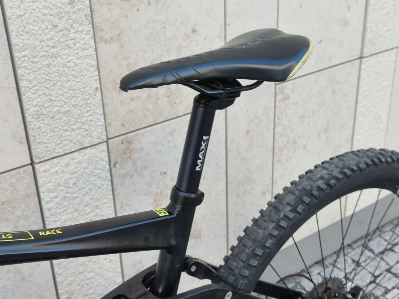 Cube Stereo 140 HPA Race 27,5" vel. L roku 2016