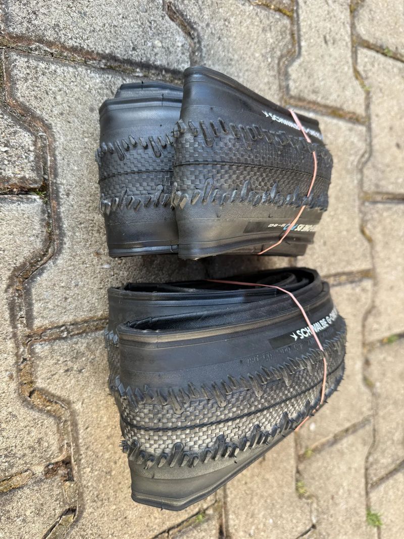 Schwalbe G-ONE RS PRO - TLR - 700x40 Nove