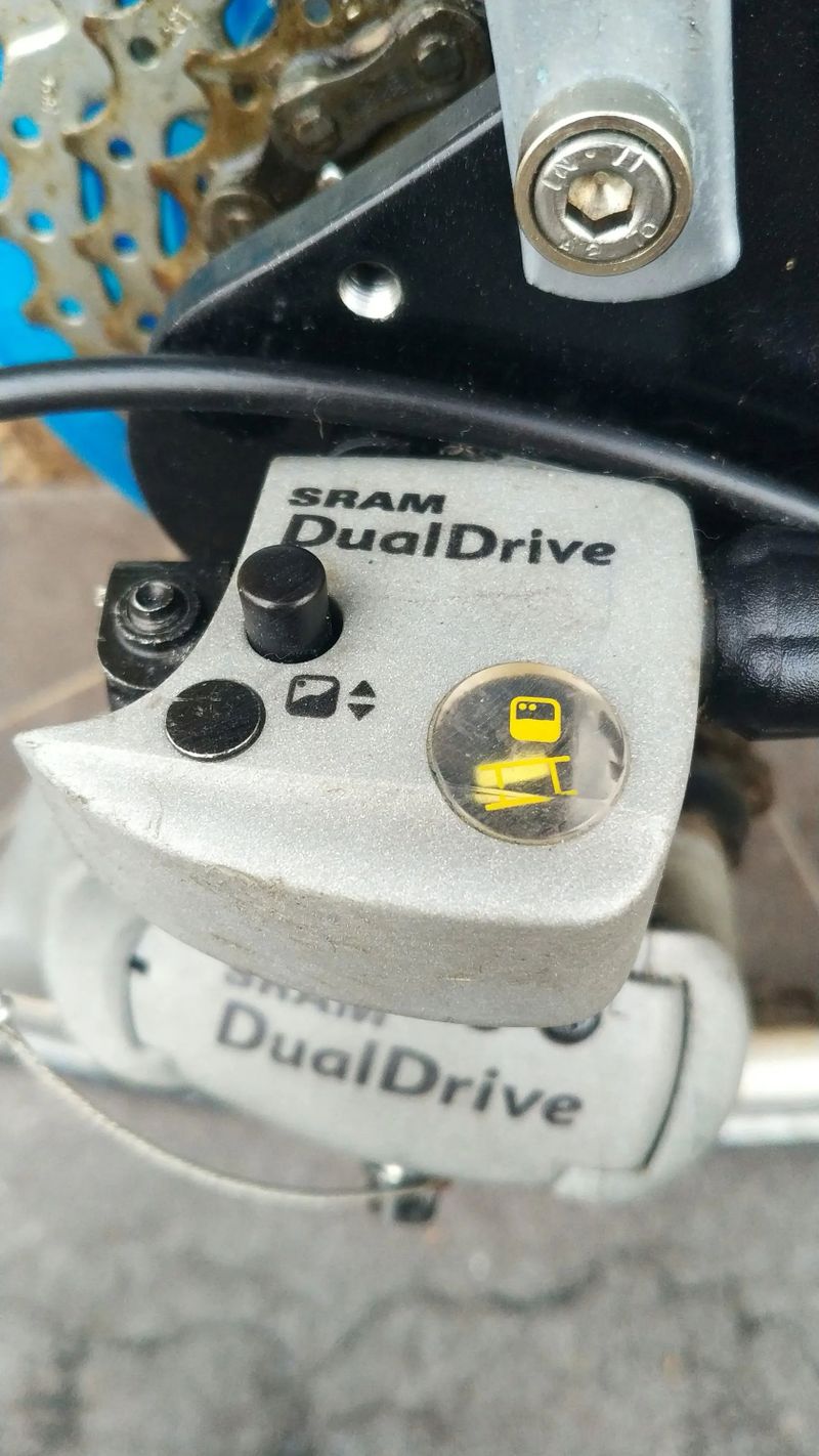 Dámské městské kolo Epple AluCat s dětskou sedačkou