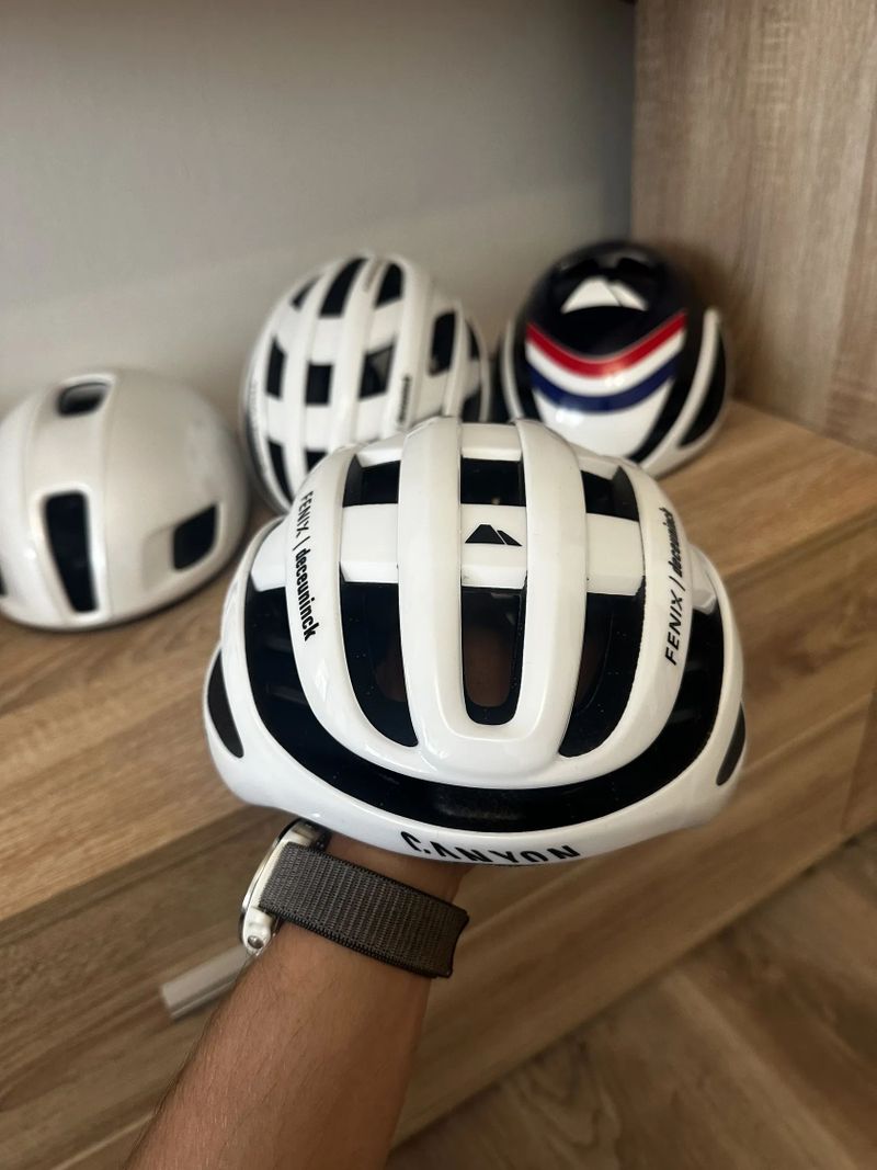 přilba ABUS AirBreaker Alpecin Deceunick 