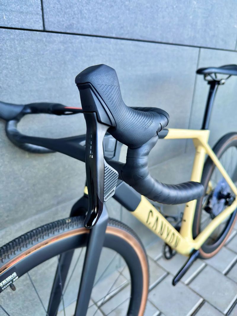 Canyon Grail CF SL 7 eTap, záruka