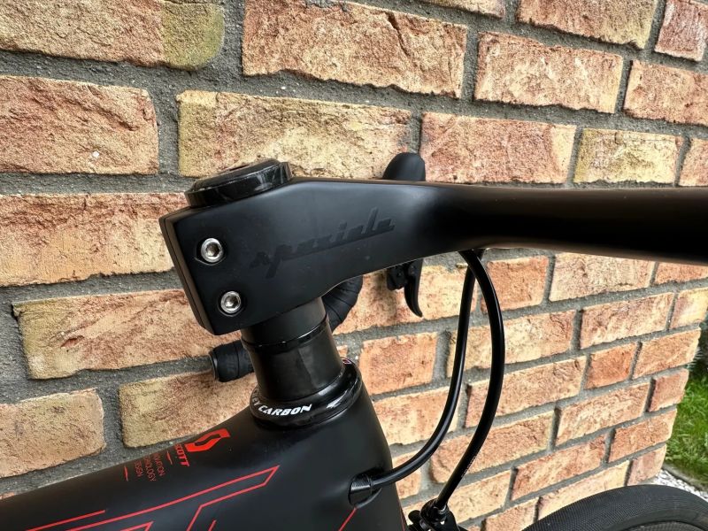 Scott Addict SL, AX lightness, THM, Sram Red eTap, velikost 53
