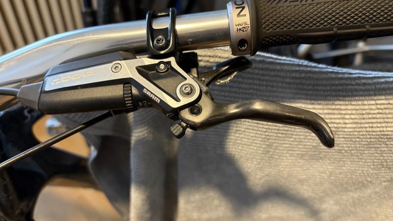 Brzdy Sram Code Ultimate Stealth