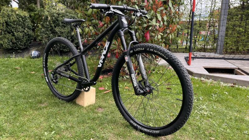 VPACE Max26 dětské závodní kolo 8,1kg 