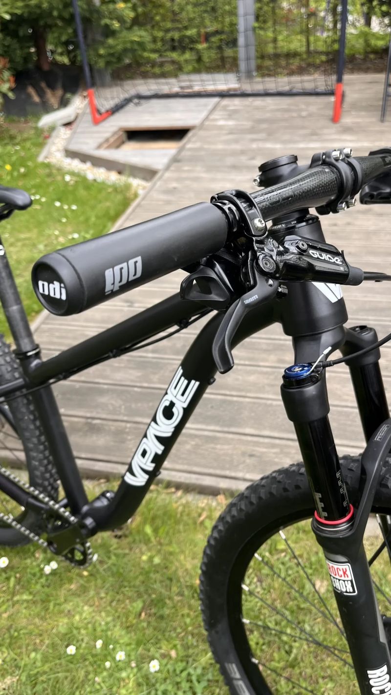 VPACE Max26 dětské závodní kolo 8,1kg 