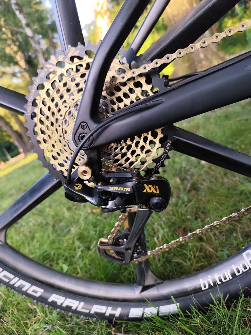 BMC FOURSTROKE 01 ONE