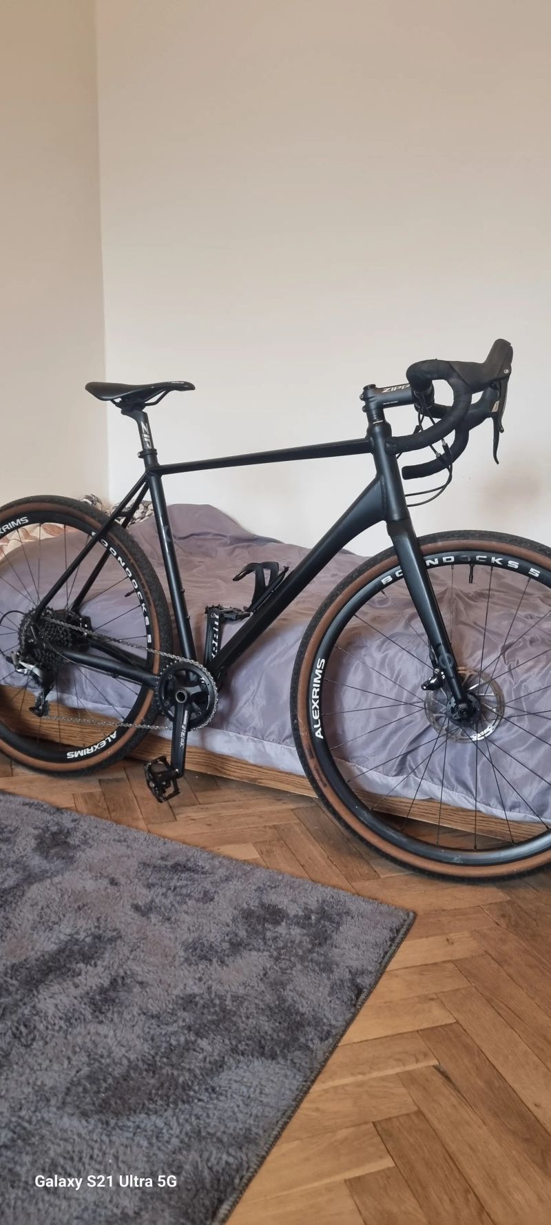 GRAVEL SERIOUS GRAVIX ELITE 2023.R 