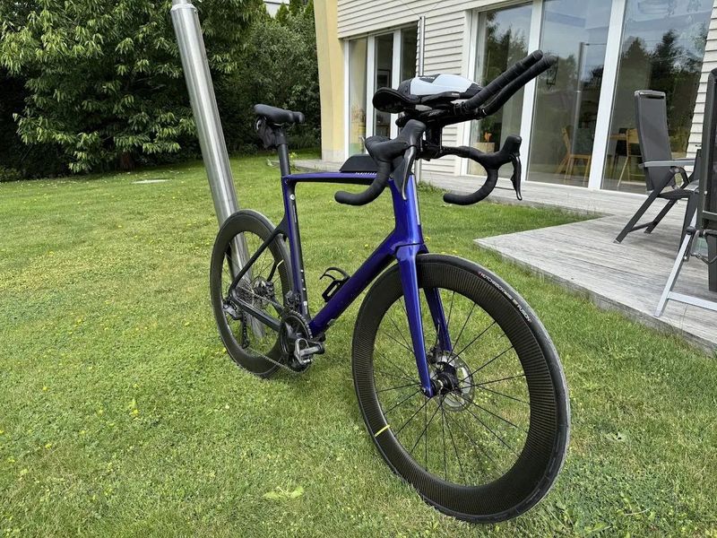 FCR Ultegra Di2 2024 3,5tkm + triatlon kit SLEVA