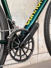 Custom silniční kolo Cannondale SuperSix Hi-Mod váha 5,99 kg 