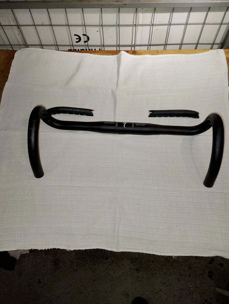Použité díly Specialized na silniční kolo 