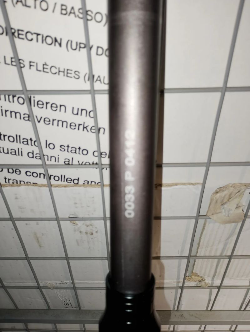 Použité díly Specialized na silniční kolo 