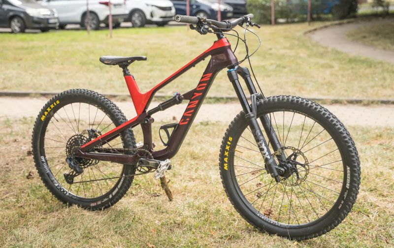 2019 CANYON SPECTRAL CF