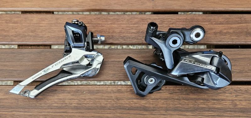 Shimano Ultegra R8000 2x11 – sada vč. hydraulických brzd, nejeté