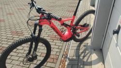 Elektrokolo Specialized LEVO karbon vel.L