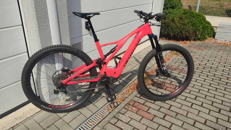 Elektrokolo Specialized LEVO karbon vel.L