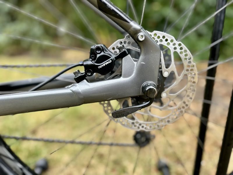 Specialized Rockhopper 29" M – šedo/černý, po servisu 🚴‍♂️