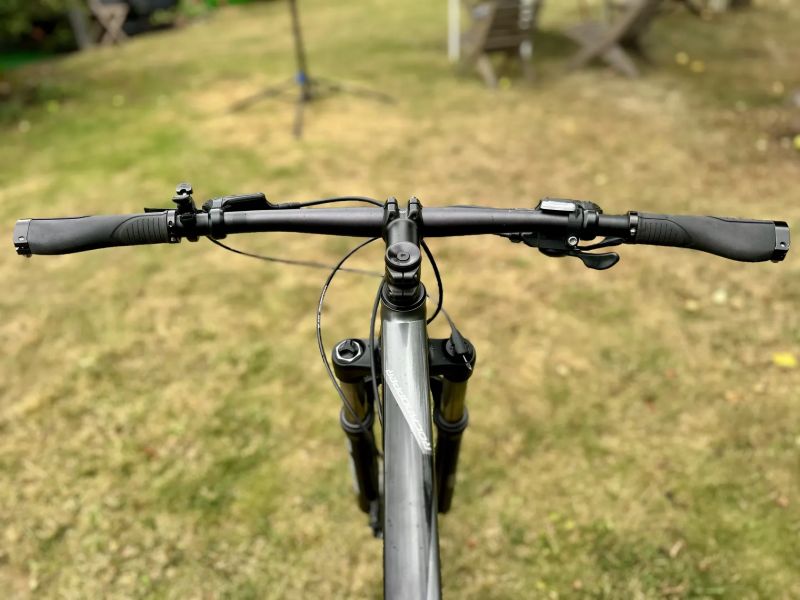 Specialized Rockhopper 29" M – šedo/černý, po servisu 🚴‍♂️