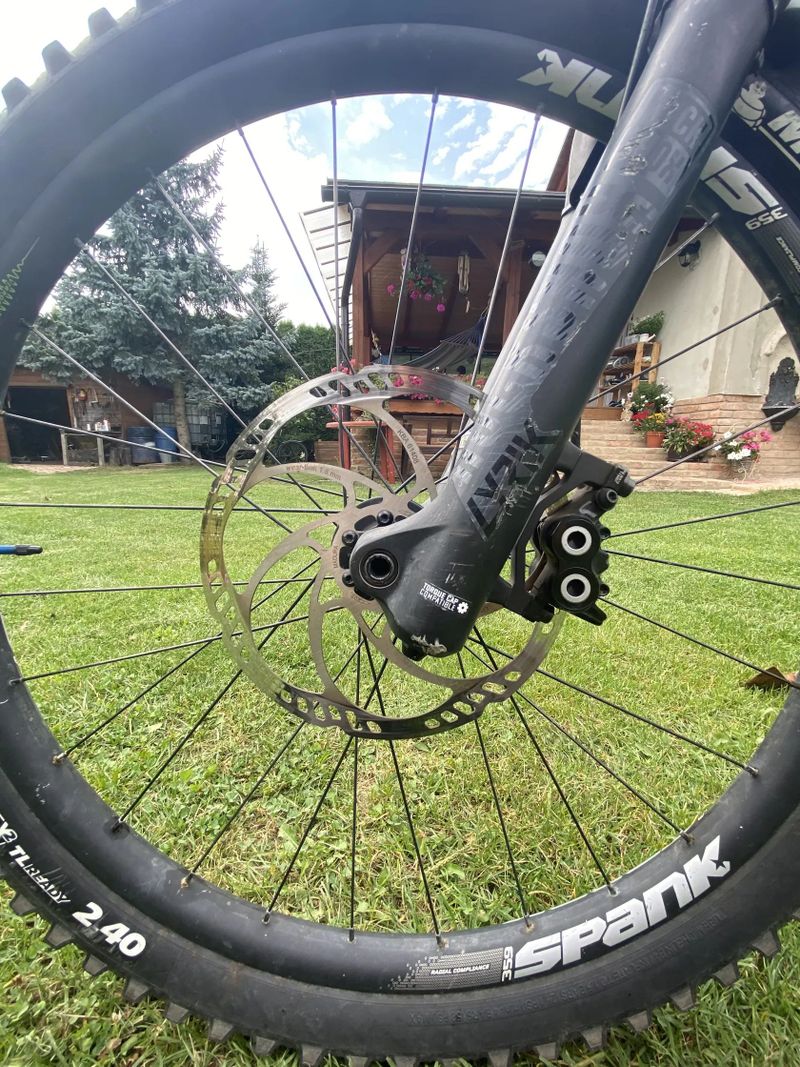 Trek Remedy 8