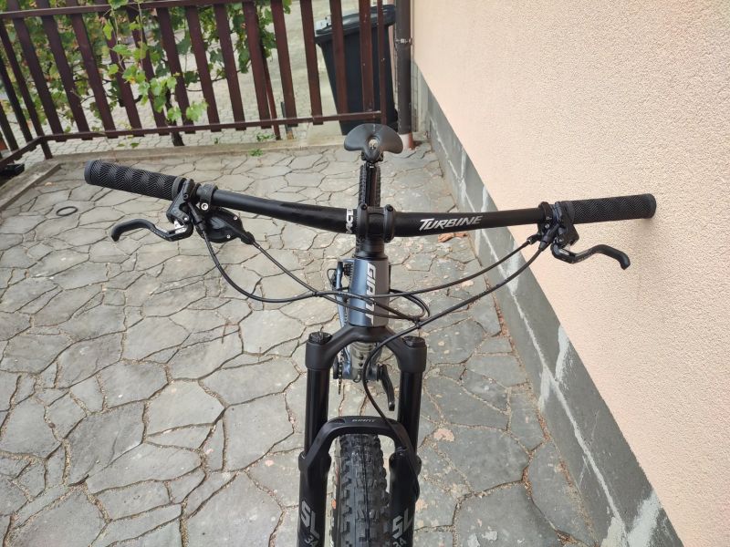 Vytuněné trailové MTB Giant Fathom 1 27.5