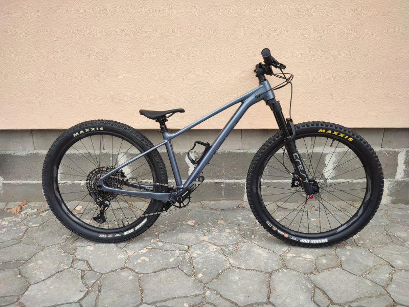 Vytuněné trailové MTB Giant Fathom 1 27.5