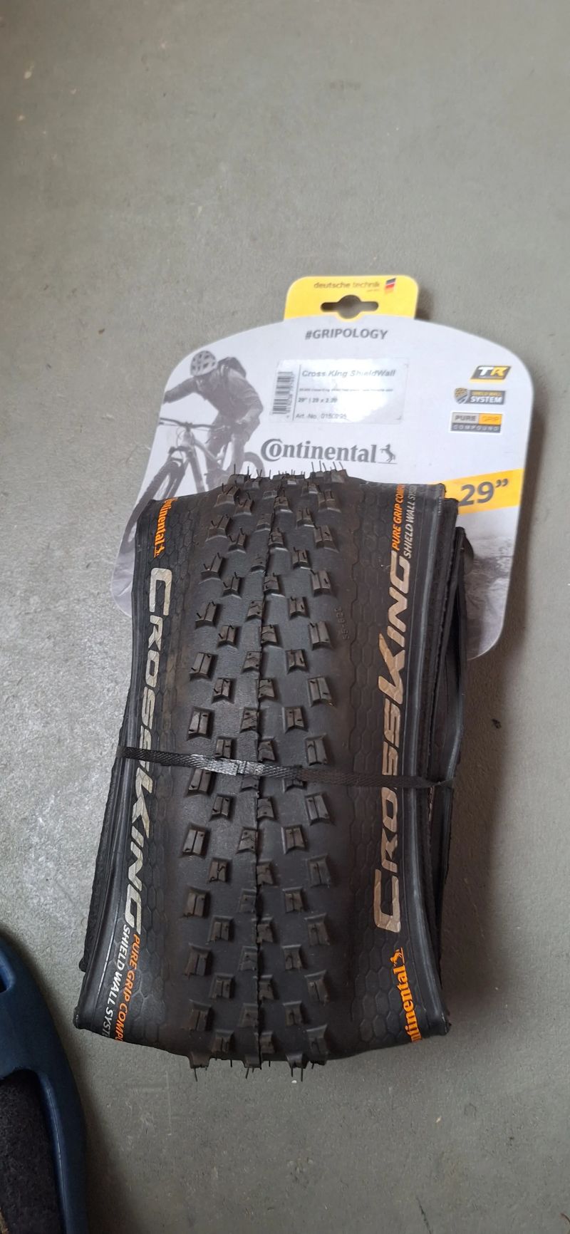 Continental cros king