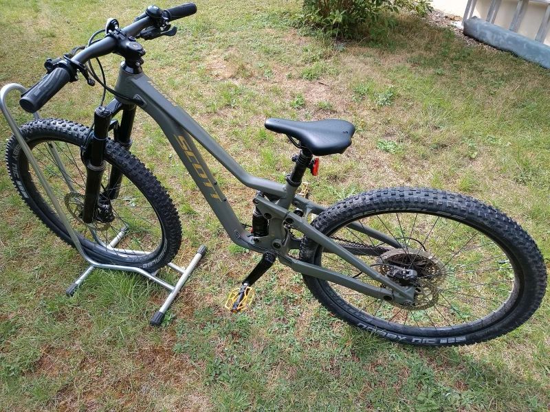 Scott Ransom 600 /400 dětské celopéro, 26 palců, možno i jako 24