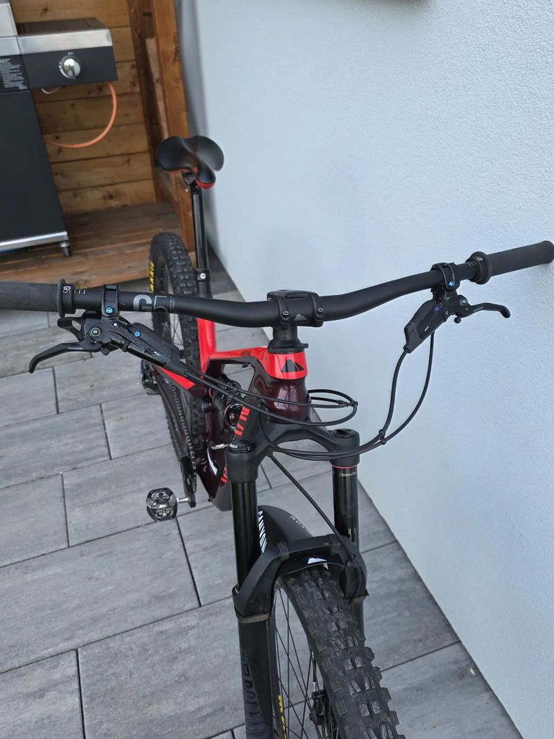 Canyon Spectral CF 7.0
