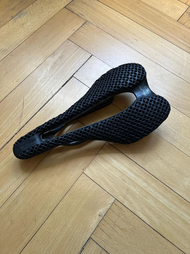 Sedlo Selle Italia SLR Boost 3D Superflow 130mm