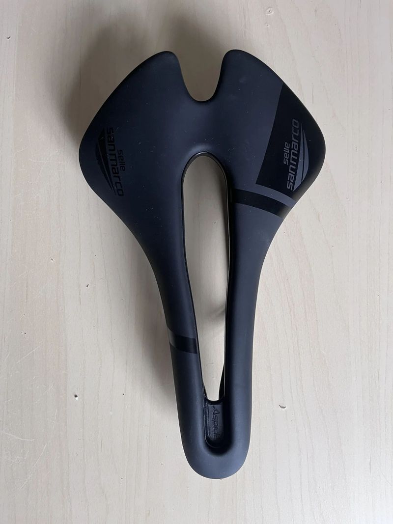 Silniční sedlo Selle San Marco Aspide Short Wide 155 mm