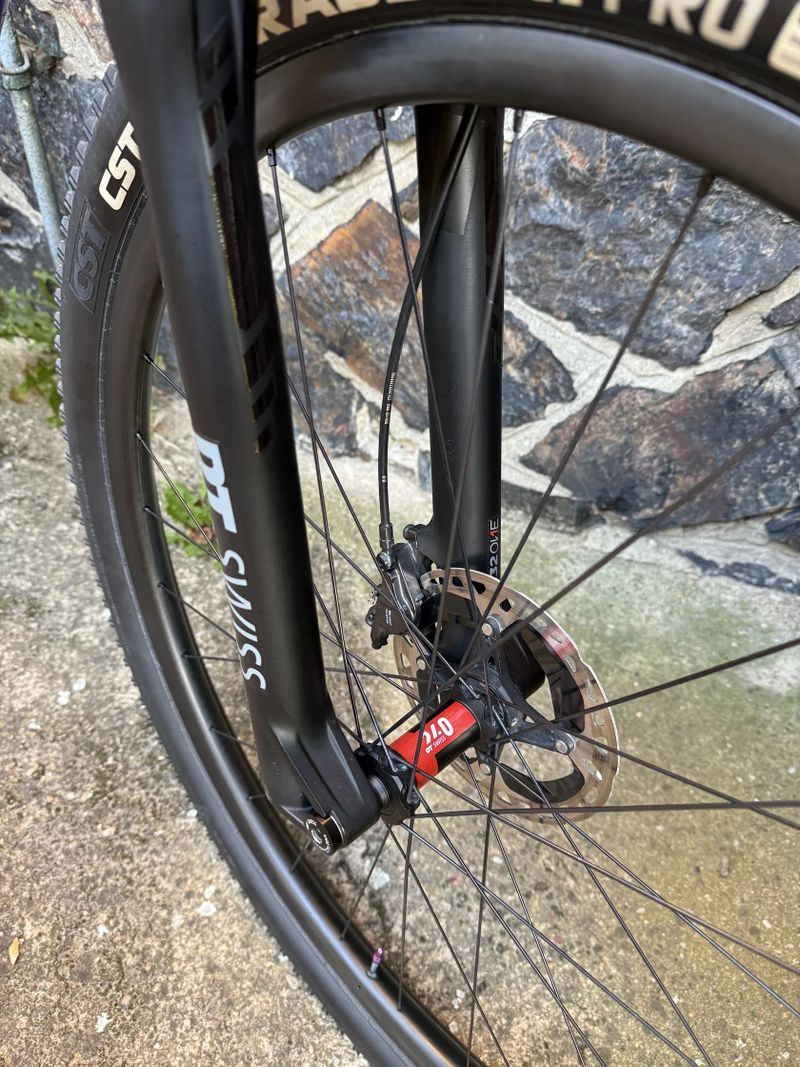 Canyon Exceed CFR, Sram AXS, DT Swiss