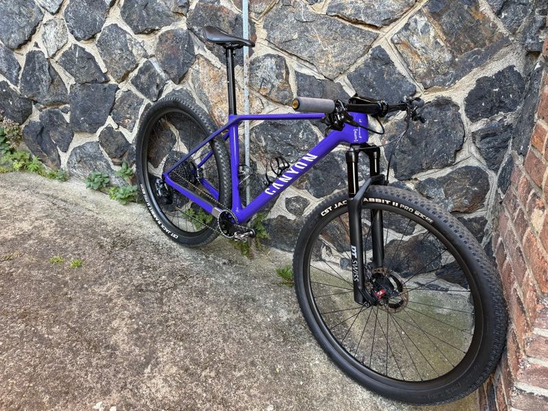 Canyon Exceed CFR, Sram AXS, DT Swiss