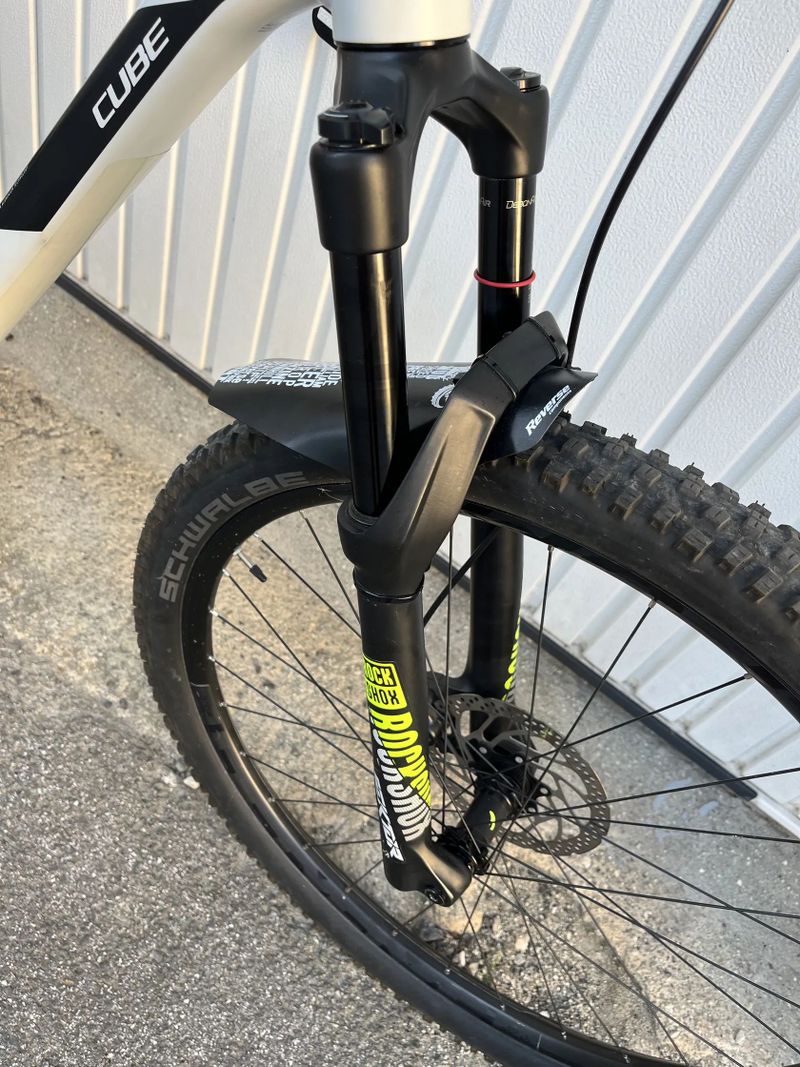 Cube Stereo 120 race 29" horské celoodpužené kolo mtb traivolé