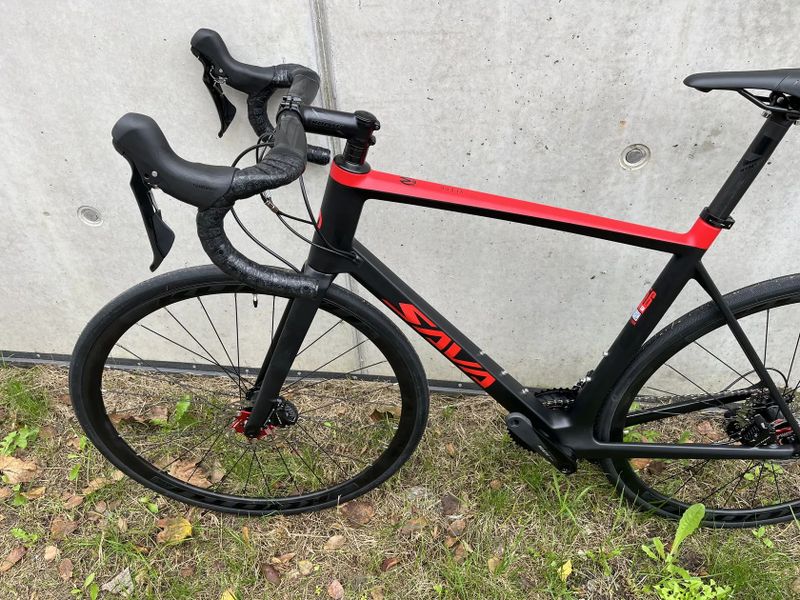 KARBONOVÉ SILNIČNÍ KOLO SAVA VEGAR 2.0, VEL. XL/56 CM