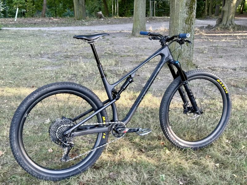 Rocky Mountain Element Carbon 2023, TOP stav, vel. L