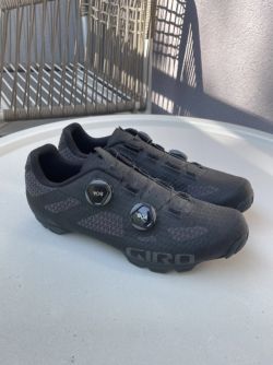 Tretry Giro Sector 43,5 jen vyzkoušené