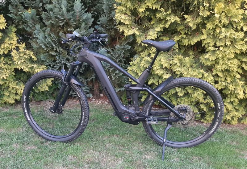CUBE Stereo Hybrid 140 HPC Pro 625, velikost 20“