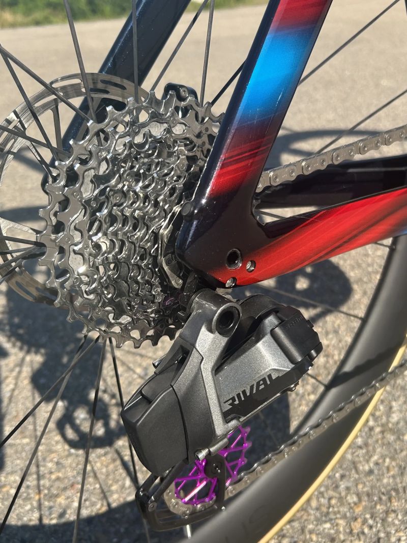 Trek Madone SLR 6 Projectone