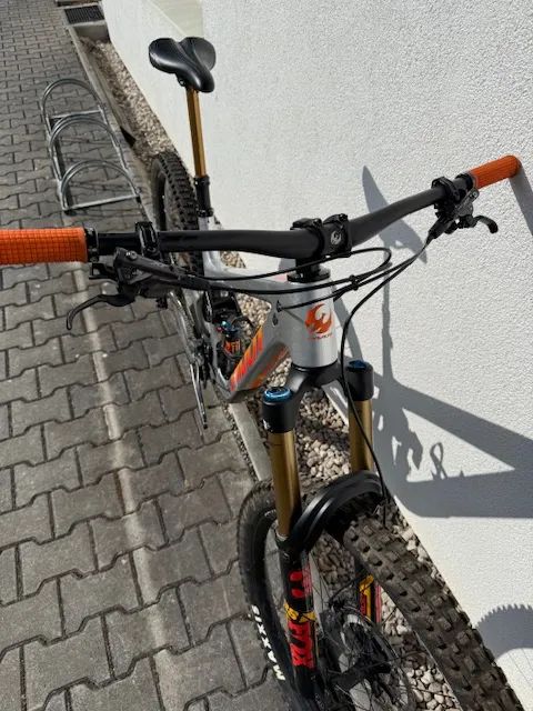 Pivot Cycles FIREBIRD Pro XT/XTR